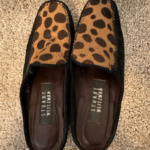 Stuart Weitzman Leopard Print Slip-On Loafers - Picture 4 of 5
